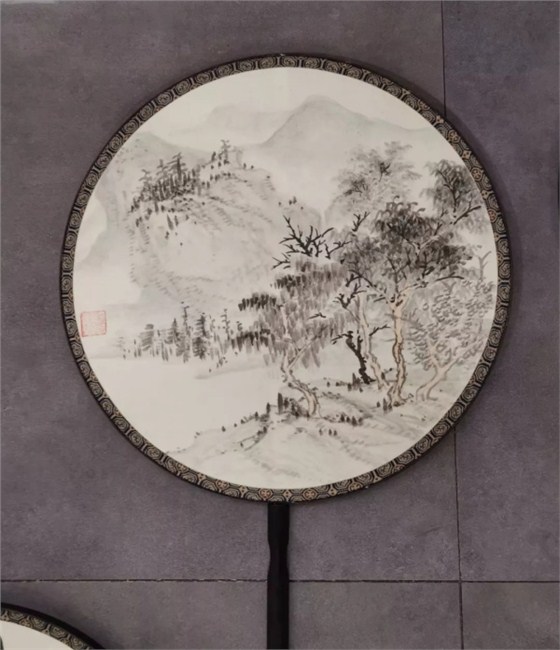 鲁海龙 & 作品