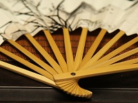 竹子工艺折扇的绘画方法