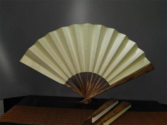 海黄折扇